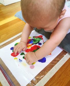 Mess Free Tummy Time Art Project For Infants - Taylor-made Mama