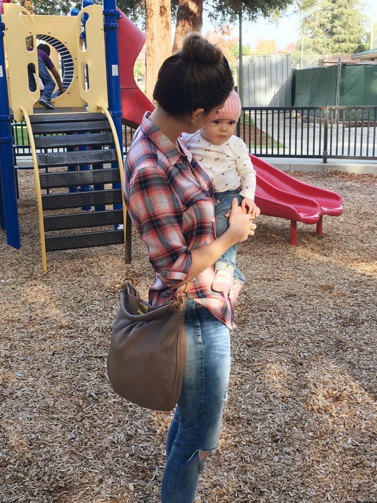 Diaper Bag Essentials For Moms On-The-Go