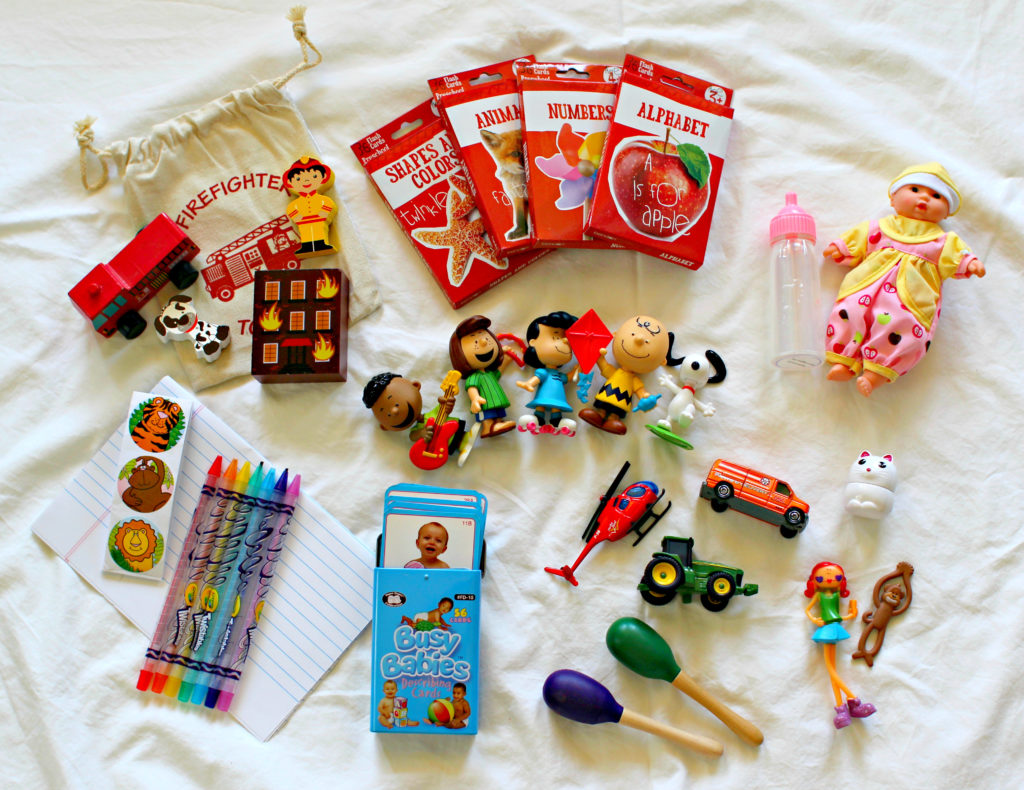 30+ DIY Portable Travel Kits for Entertaining Kids on the go!