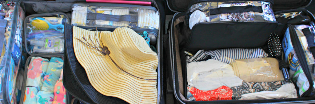 Top tips for how to pack for travel and vacation with a toddler, without all the stress! Including a FREE printable packing checklist for toddler and mom!