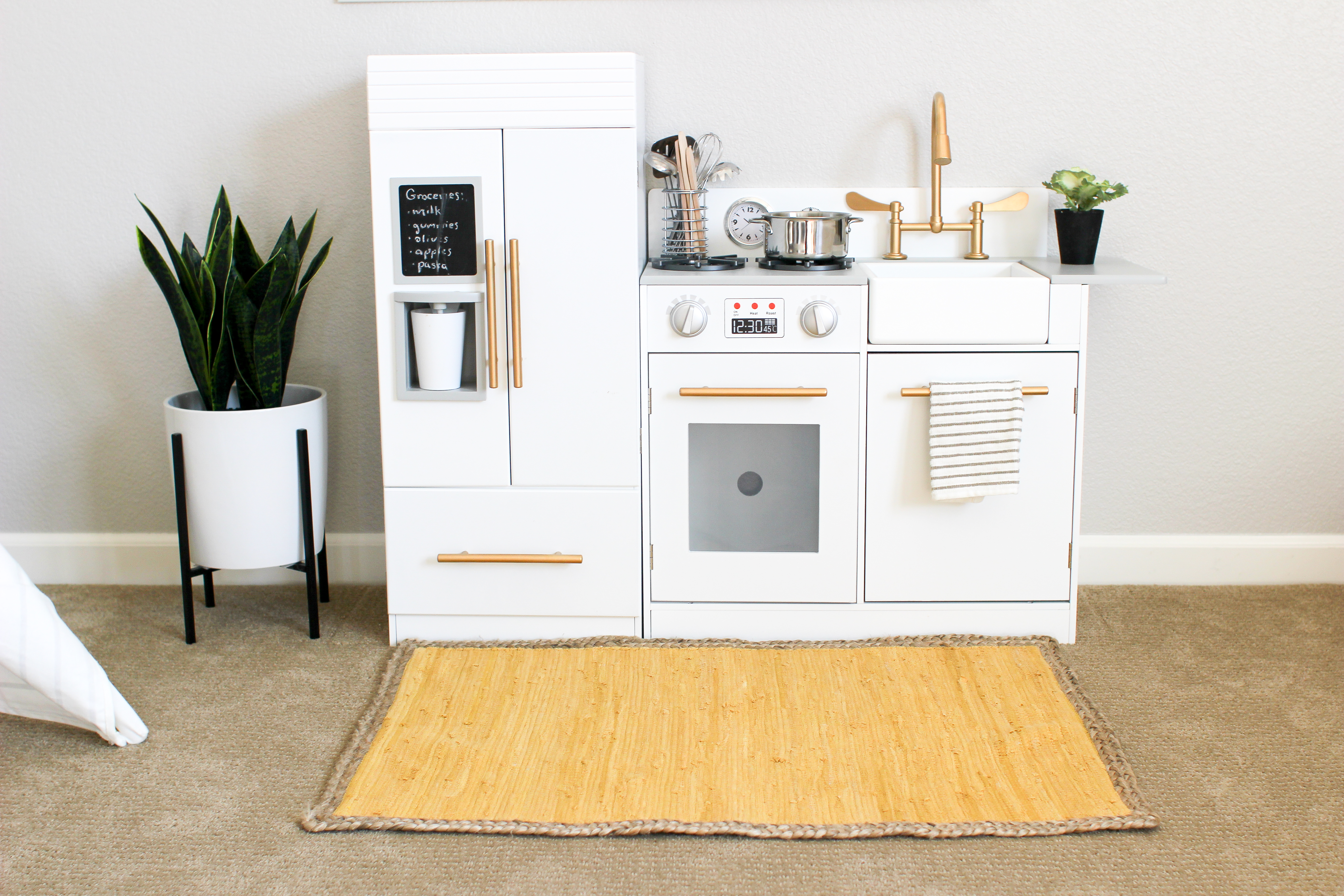 Modern, family-friendly playroom. Playroom Decor